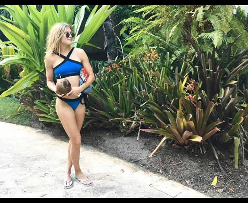 Blue-Bikini-images-of-Eugenie-Bouchard-while-walking