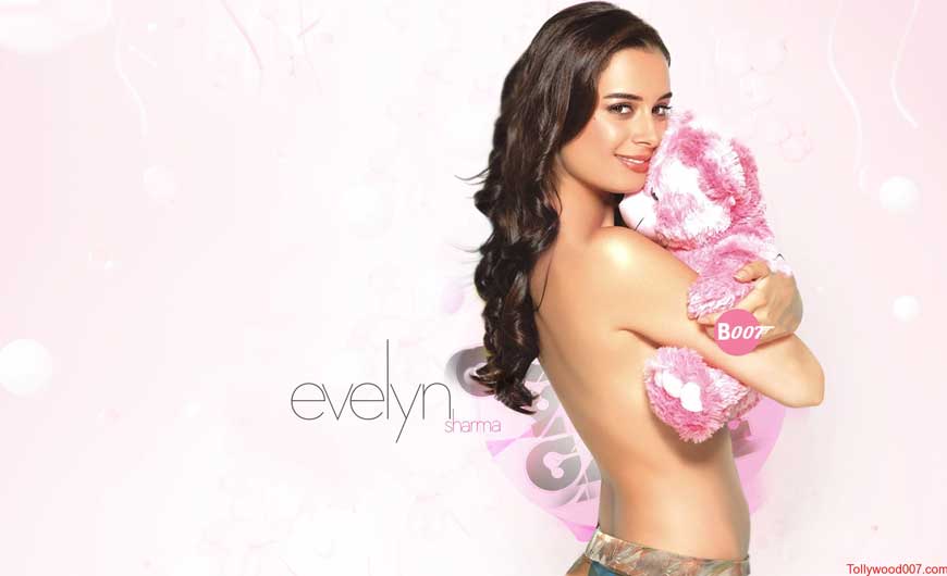 evelyn sharma near nude pictures