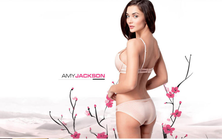 Amy Jackson Bikini Images Hd Actress Amy Jackson Lingerie