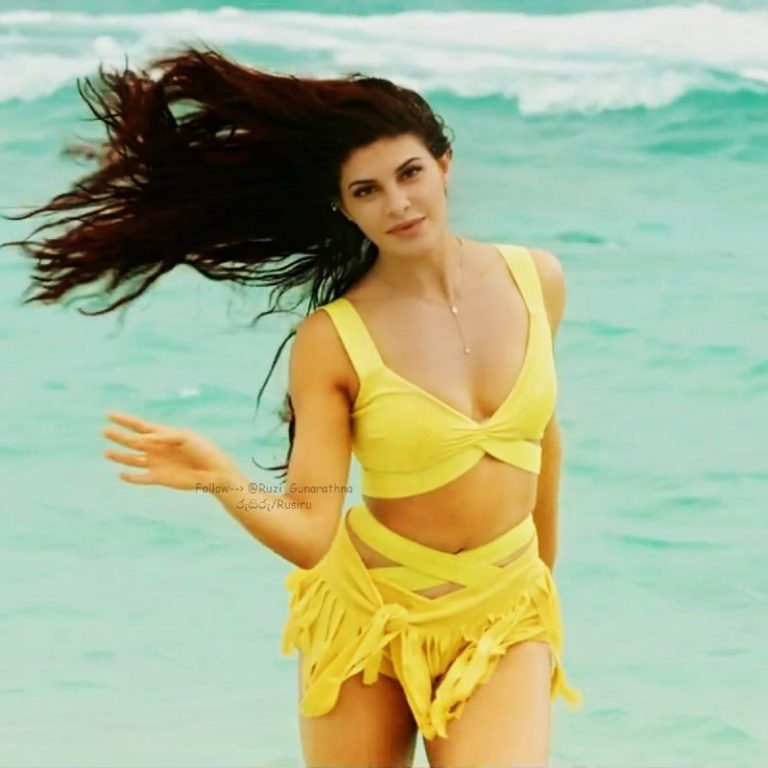 Jacqueline Fernandez Bikini Pictures Hot Jacqueline Fernandez Sexy