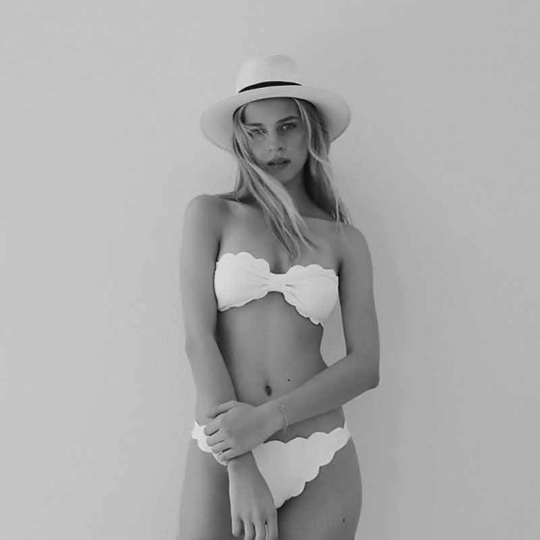 Nicola Peltz Bikini Photos USA Actress Nicola Peltz In Bikini Flaunts