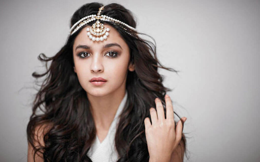 alia-bhatt-beautiful-images-can-be-set-as-wallpaper