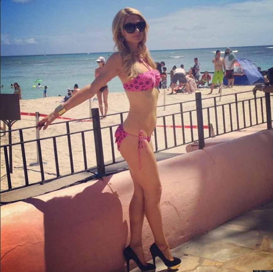 sexy-PARIS-HILTON-BIKINI-BODY-images-in-pink-looking-really-hot