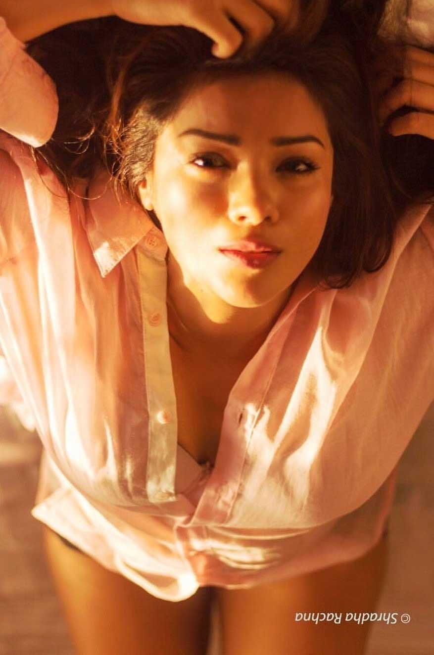 Megha-Gupta-Hot-Sexy-photos