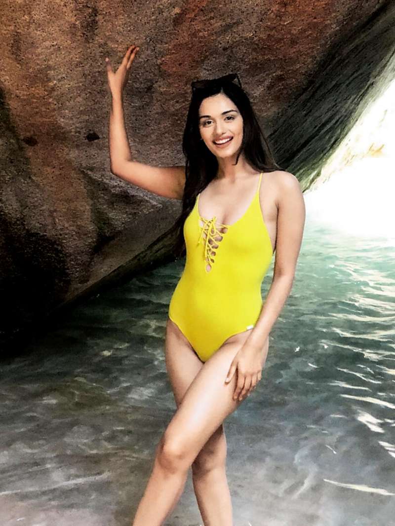 bollywood-actress-manushi-chhillar-monokini-bikini-pose-displays-her-toned-body-assets